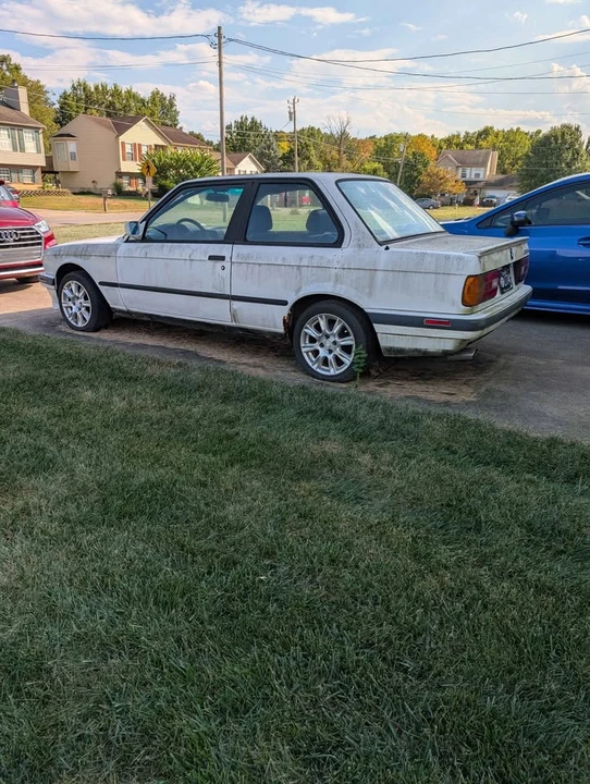 1991 BMW E30 3 Series - Image 3 of 13