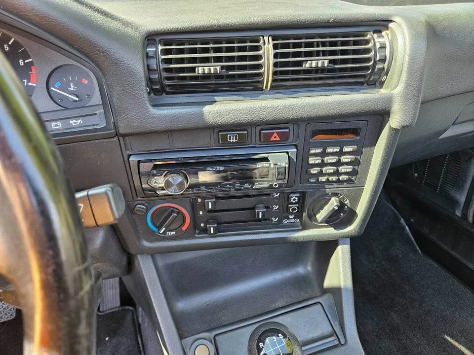 1991 BMW E30 3 Series - Image 9 of 10