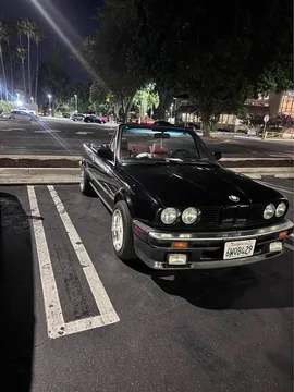 1991 BMW 3 Series 325i Convertible 2D