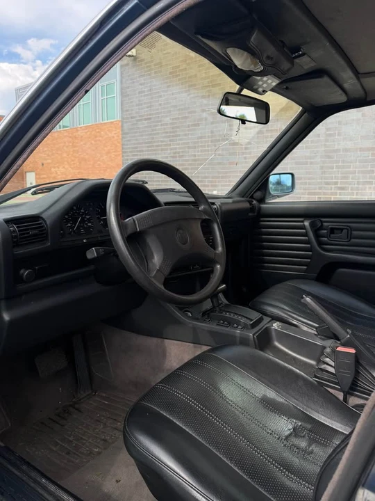 1991 BMW E30 3 Series - Image 10 of 15
