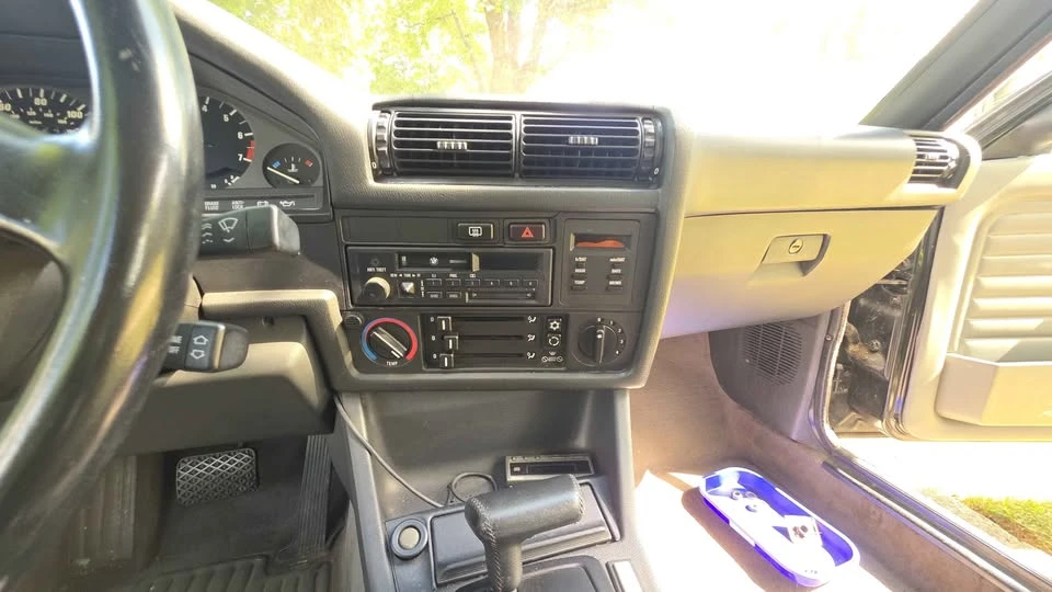 1991 BMW E30 3 Series - Image 10 of 12