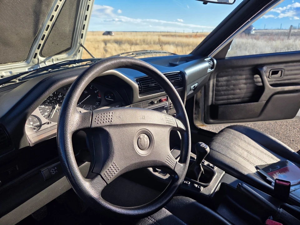 1991 BMW E30 3 Series - Image 9 of 21