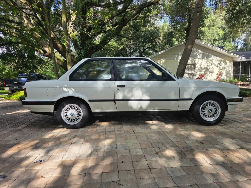 1991 BMW E36 3 Series - Image 2 of 10