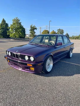 1991 BMW 3 Series 318i