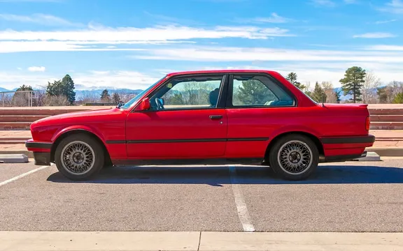 1991 BMW 318is