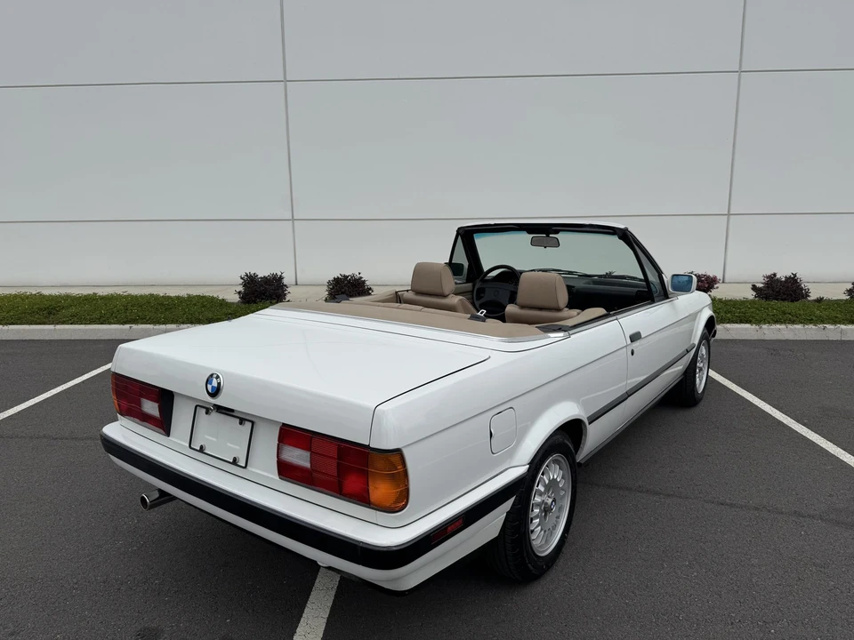 1991 BMW E30 3 Series - Image 18 of 31