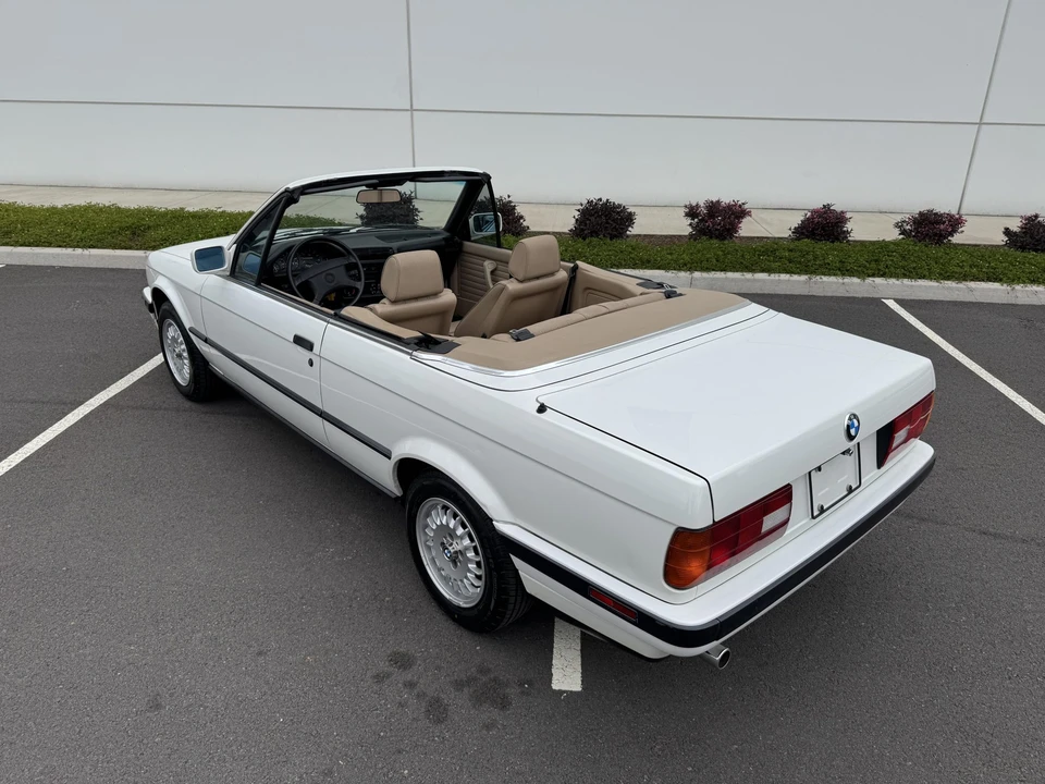 1991 BMW E30 3 Series - Image 15 of 31