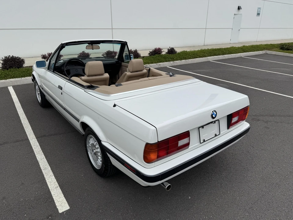 1991 BMW E30 3 Series - Image 16 of 31
