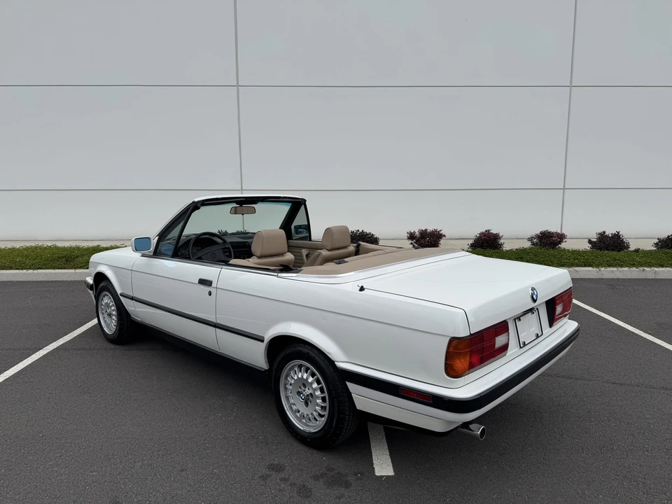 1991 BMW E30 3 Series - Image 13 of 31