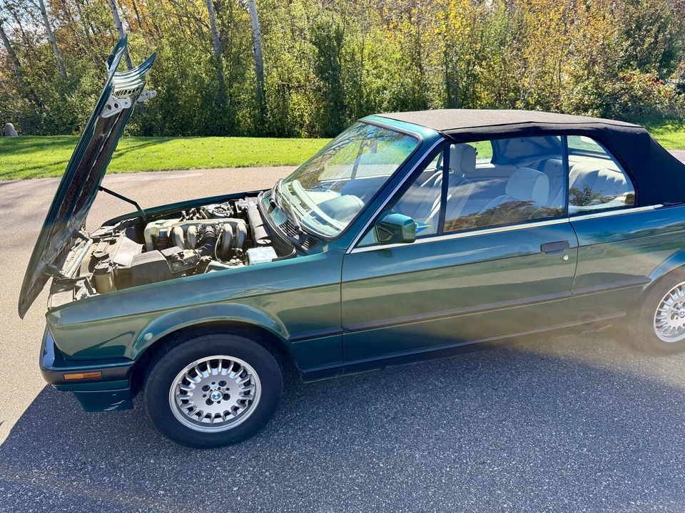 1991 BMW E30 3 Series - Image 14 of 31