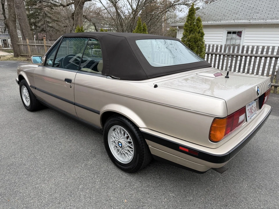 1991 BMW E30 3 Series - Image 14 of 31