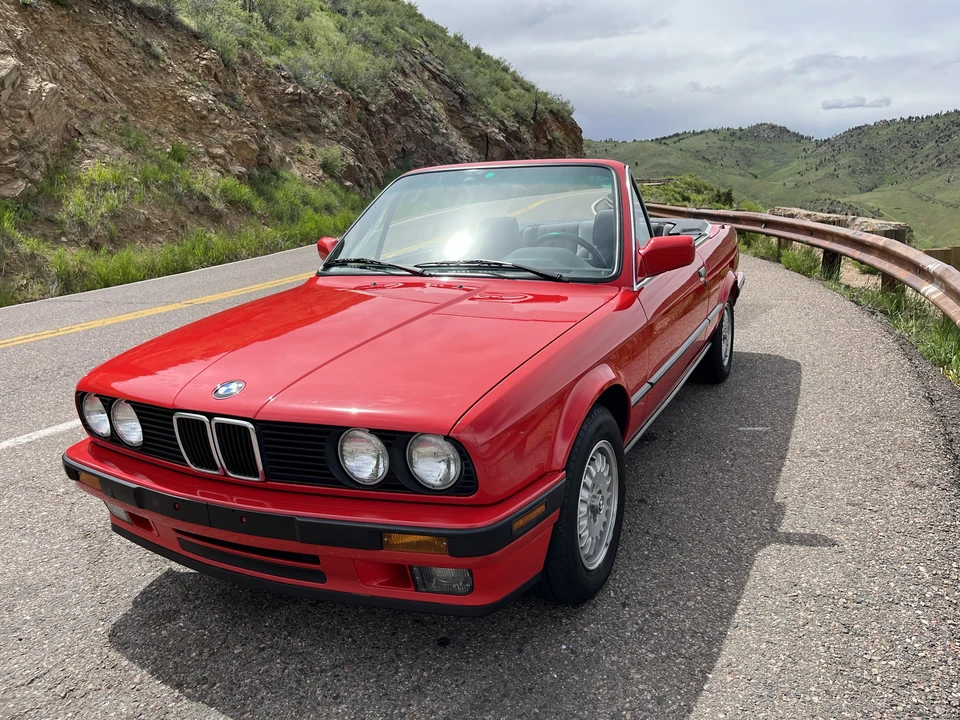 1991 BMW E30 3 Series - Image 2 of 31