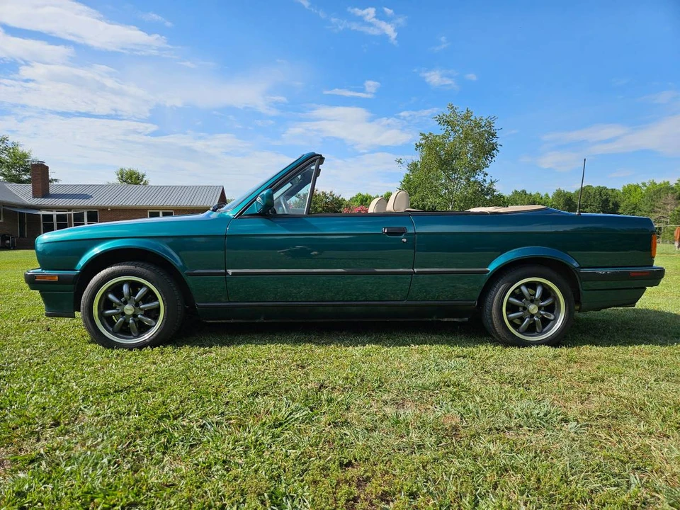 1991 BMW E30 3 Series - Image 10 of 24