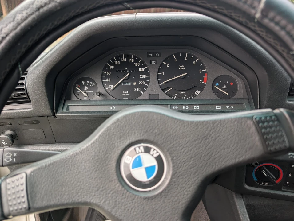 1991 BMW E30 3 Series - Image 29 of 31