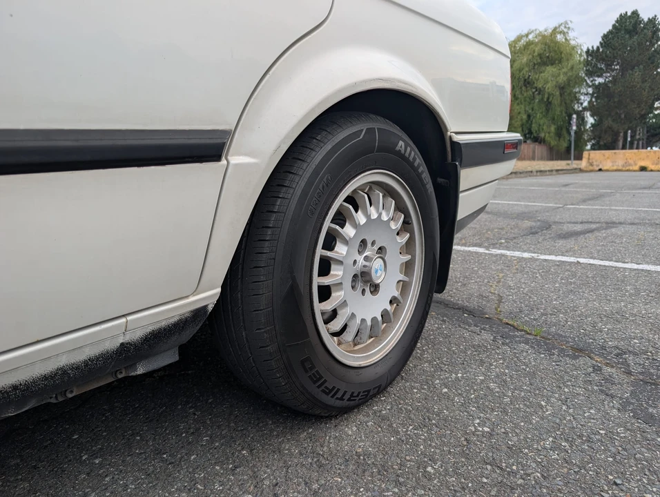 1991 BMW E30 3 Series - Image 16 of 31
