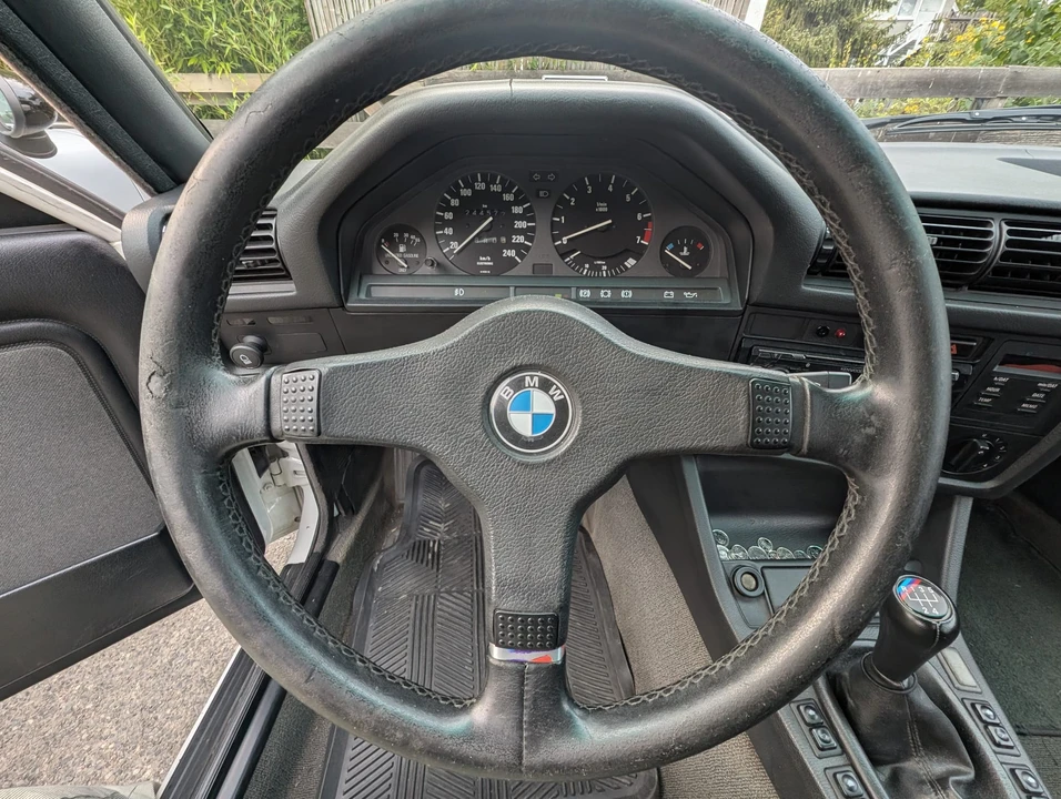 1991 BMW E30 3 Series - Image 28 of 31