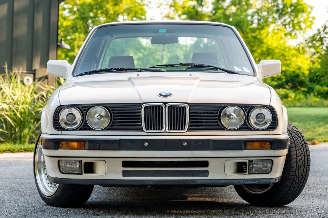 1991 BMW E30 3 Series - Image 2 of 31