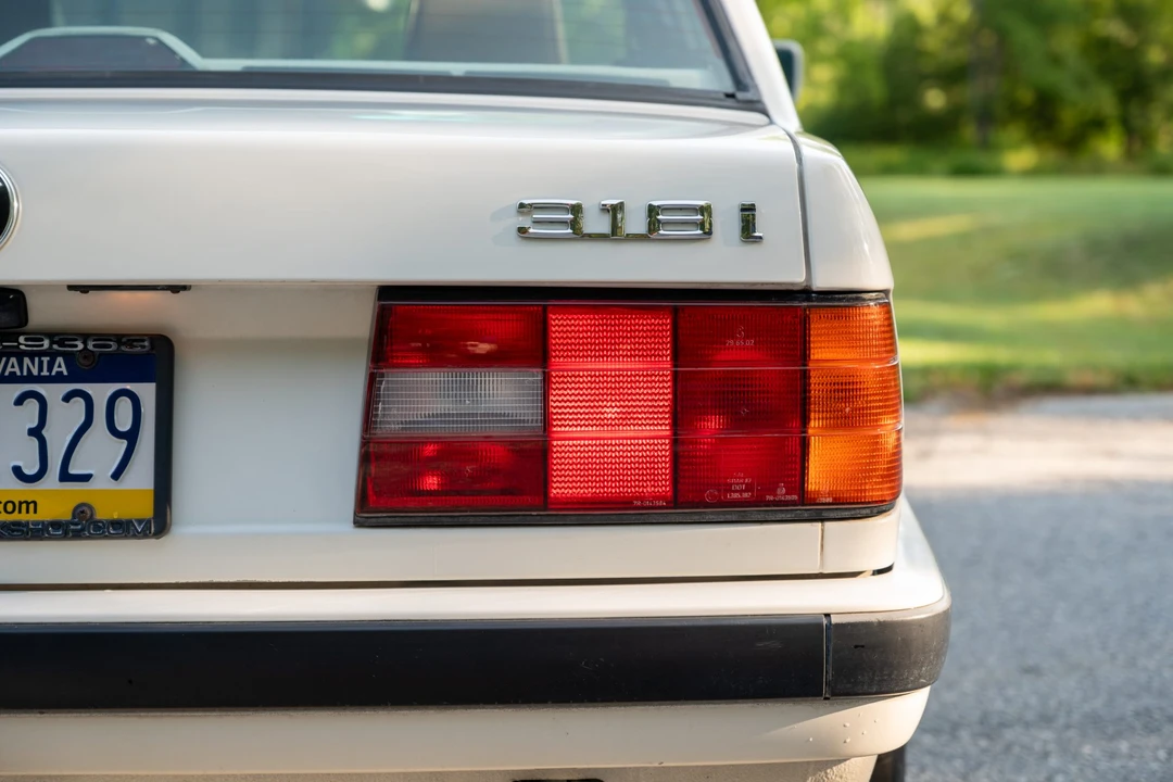 1991 BMW E30 3 Series - Image 19 of 31