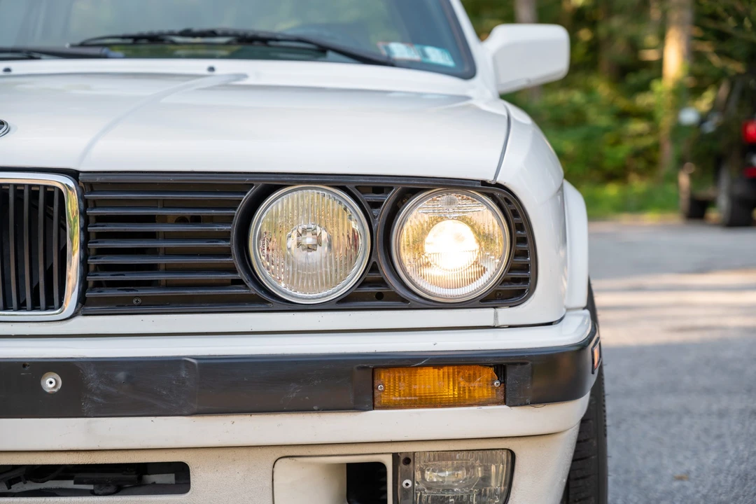 1991 BMW E30 3 Series - Image 13 of 31
