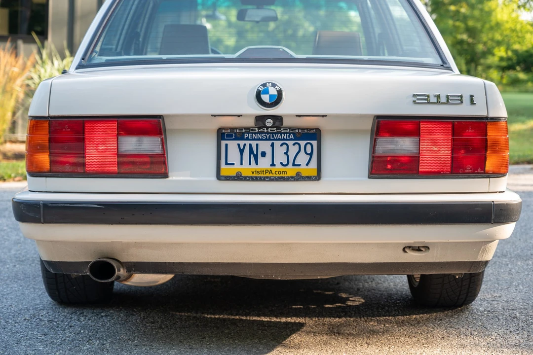 1991 BMW E30 3 Series - Image 11 of 31