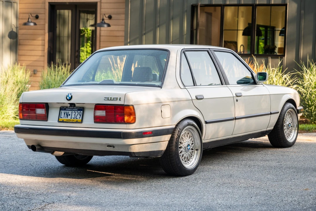 1991 BMW E30 3 Series - Image 7 of 31