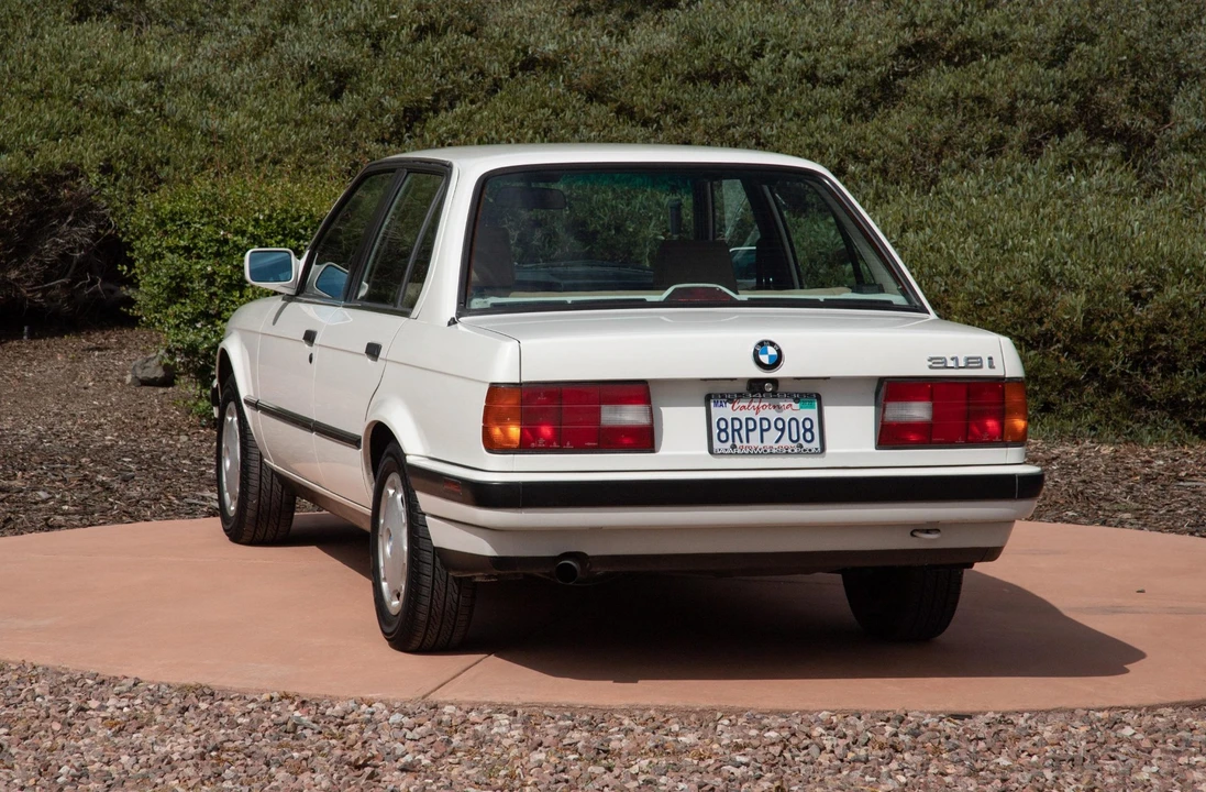 1991 BMW E30 3 Series - Image 11 of 31
