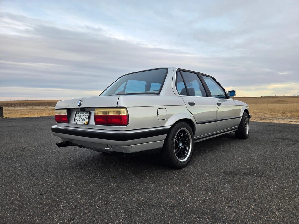1991 BMW E30 3 Series - Image 9 of 31