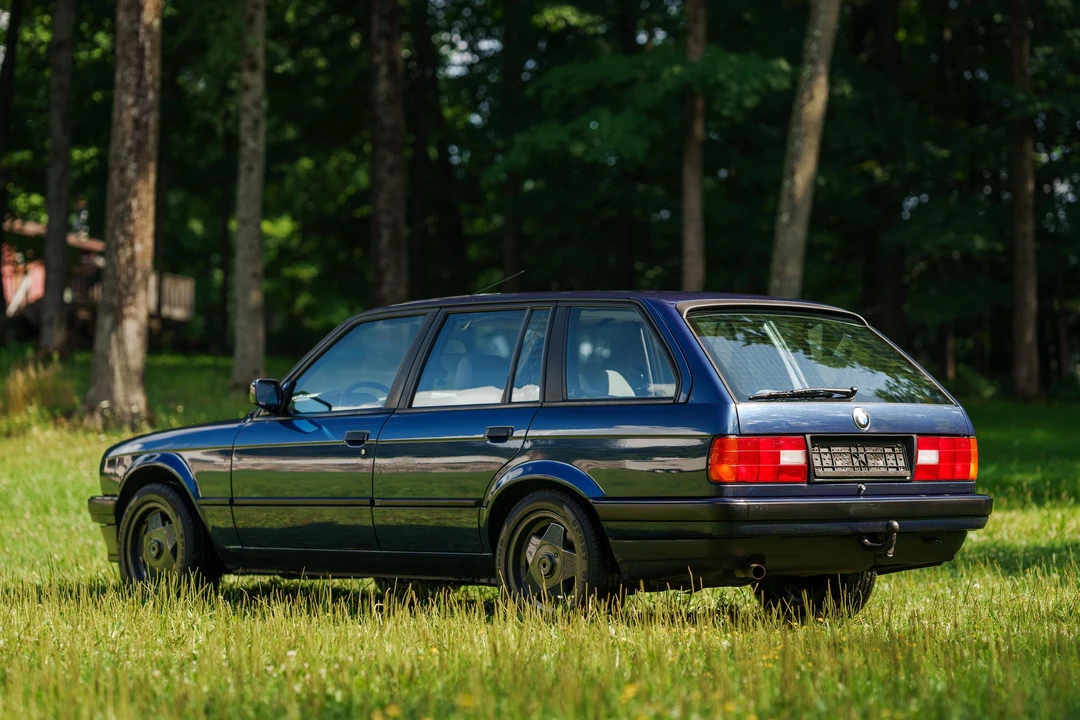 1991 BMW E30 3 Series - Image 12 of 31