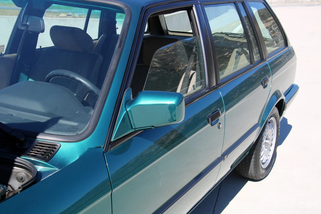1991 BMW E30 3 Series - Image 16 of 31