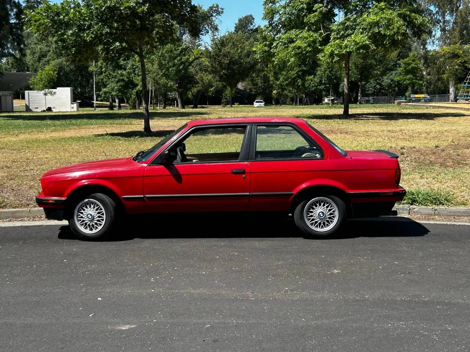 1991 BMW E30 3 Series - Image 4 of 24