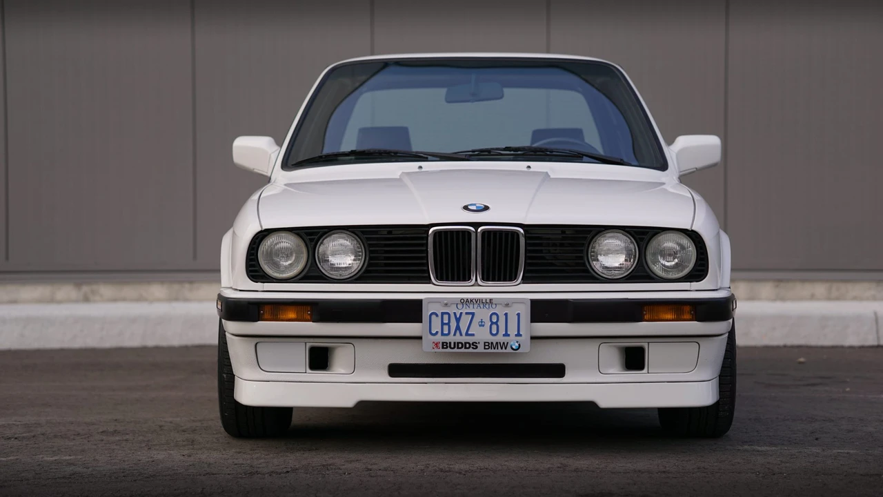 1991 BMW E30 3 Series - Image 8 of 31
