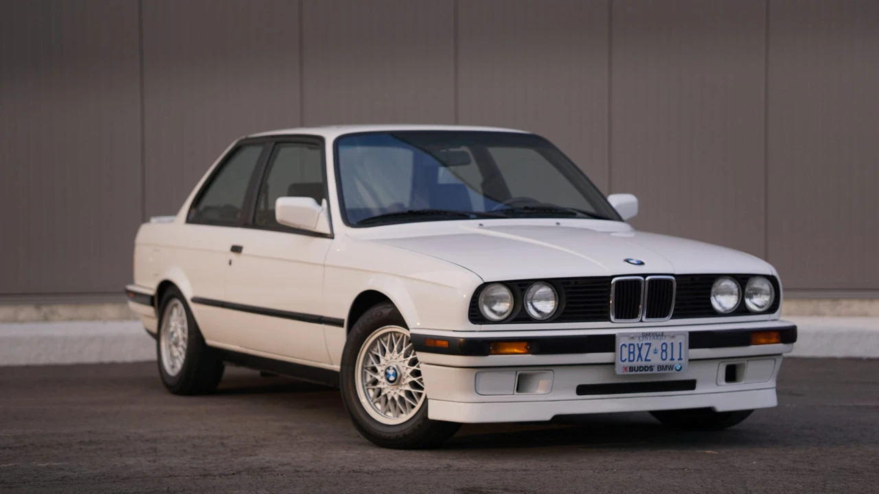 1991 BMW E30 3 Series - Image 11 of 31