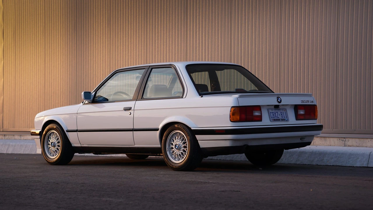 1991 BMW E30 3 Series - Image 25 of 31