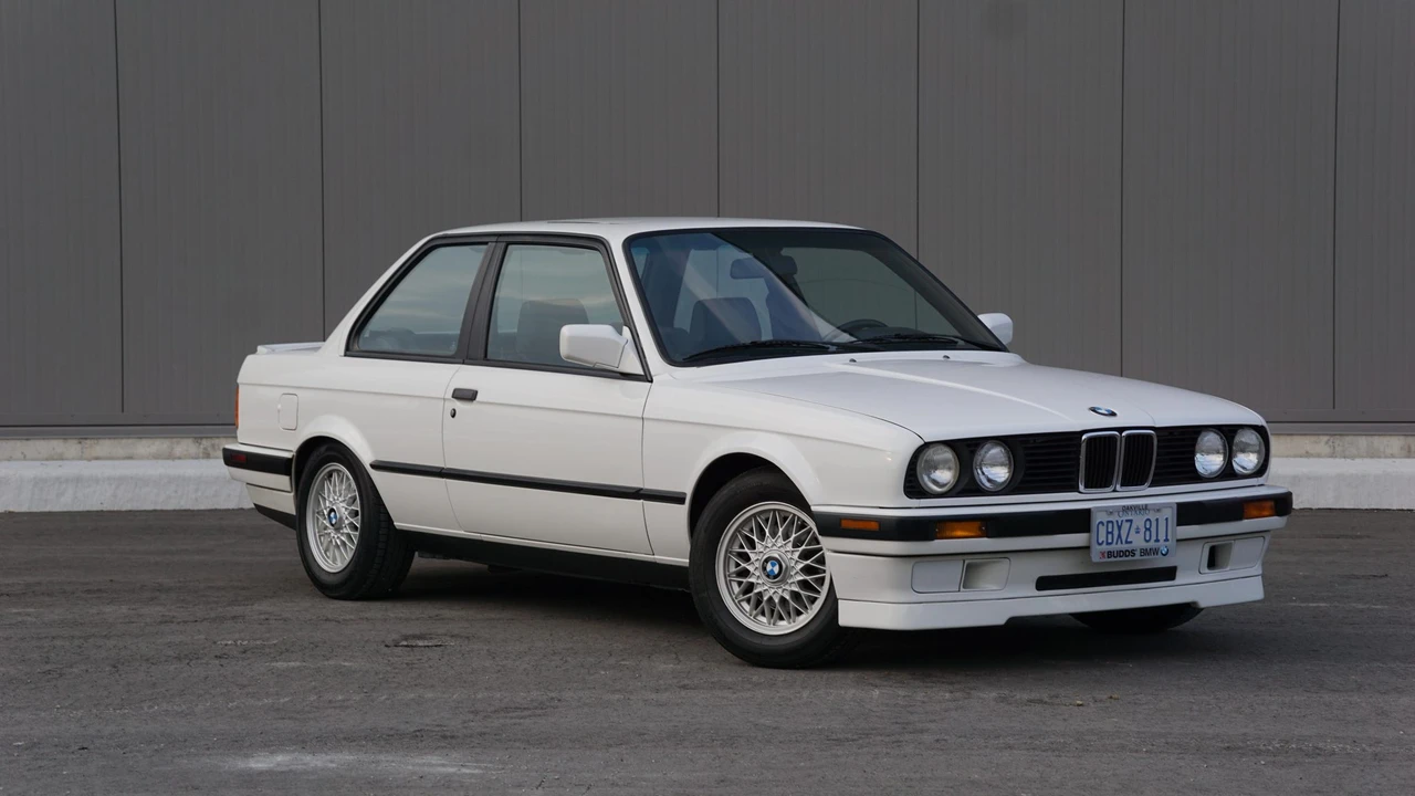 1991 BMW E30 3 Series - Image 12 of 31