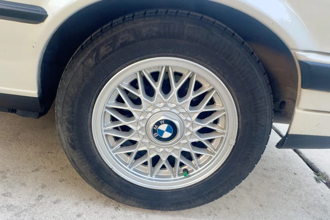1991 BMW E30 3 Series - Image 28 of 31