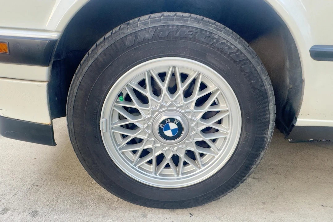 1991 BMW E30 3 Series - Image 29 of 31