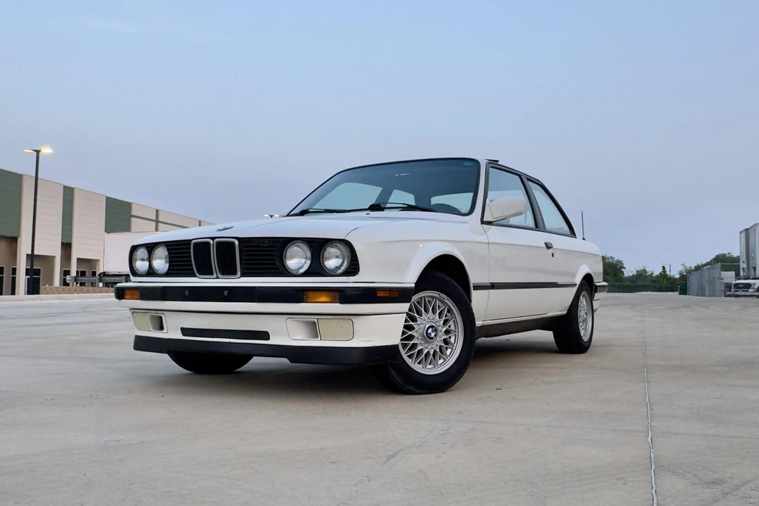 1991 BMW E30 3 Series - Image 16 of 31