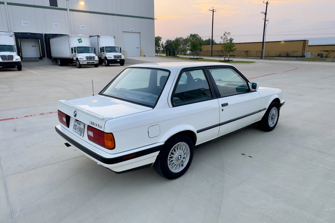 1991 BMW E30 3 Series - Image 18 of 31