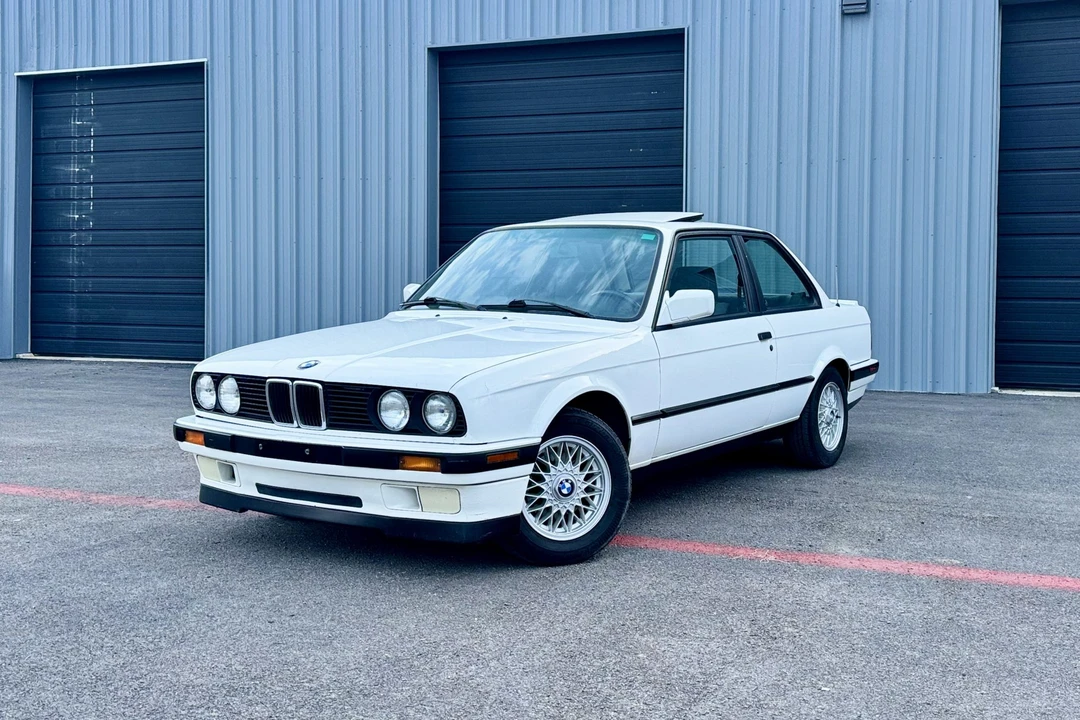 1991 BMW E30 3 Series - Image 5 of 31