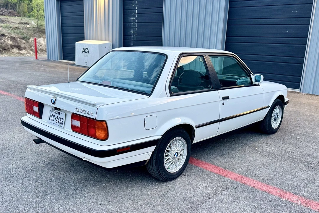 1991 BMW E30 3 Series - Image 10 of 31