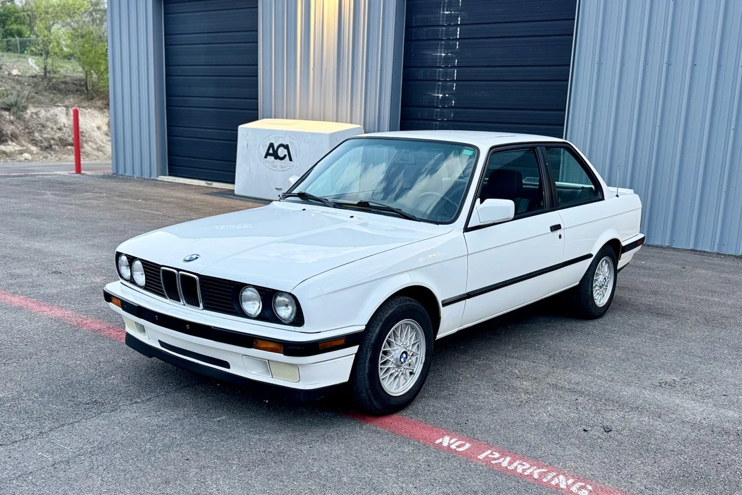 1991 BMW E30 3 Series - Image 3 of 31