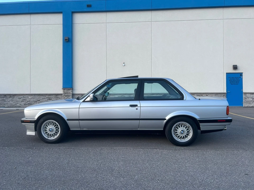 1991 BMW E30 3 Series - Image 16 of 31