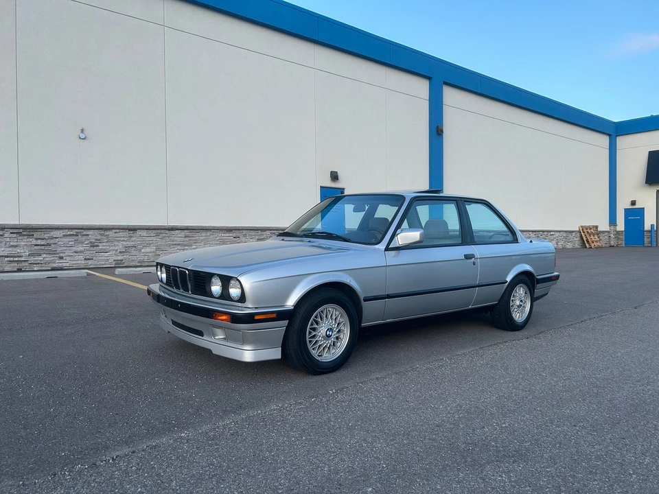 1991 BMW E30 3 Series - Image 9 of 31