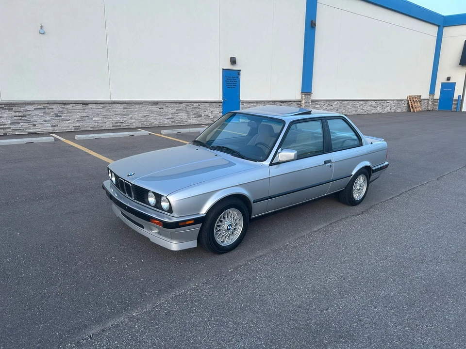1991 BMW E30 3 Series - Image 13 of 31