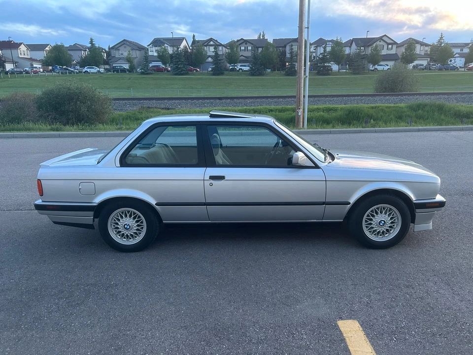 1991 BMW E30 3 Series - Image 29 of 31