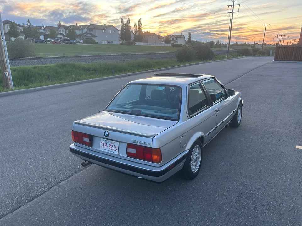 1991 BMW E30 3 Series - Image 23 of 31