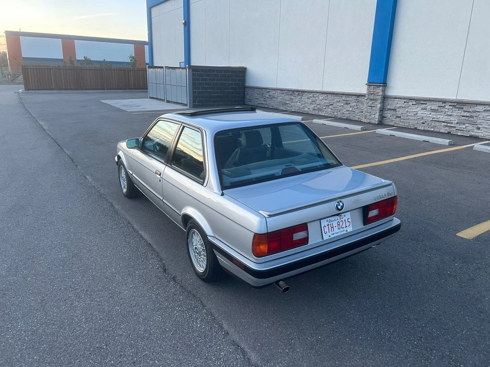 1991 BMW E30 3 Series - Image 18 of 31