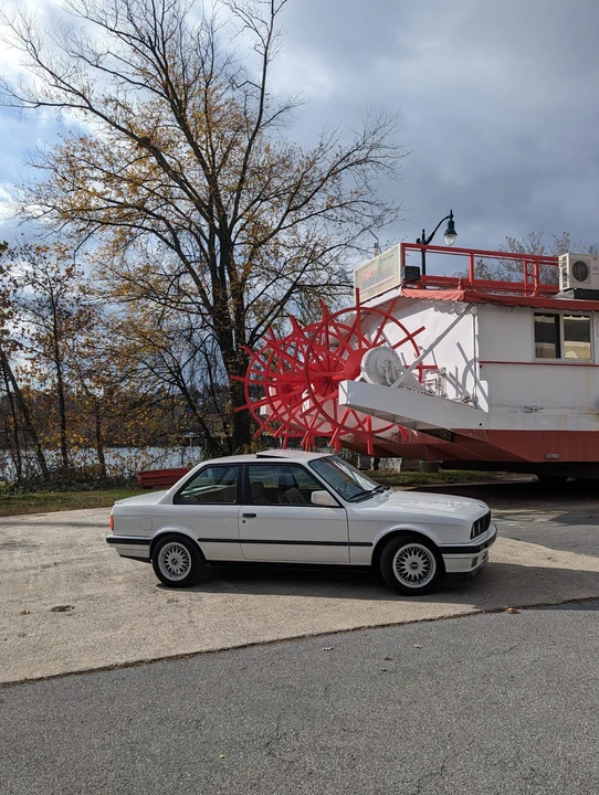 1991 BMW E30 3 Series - Image 2 of 31