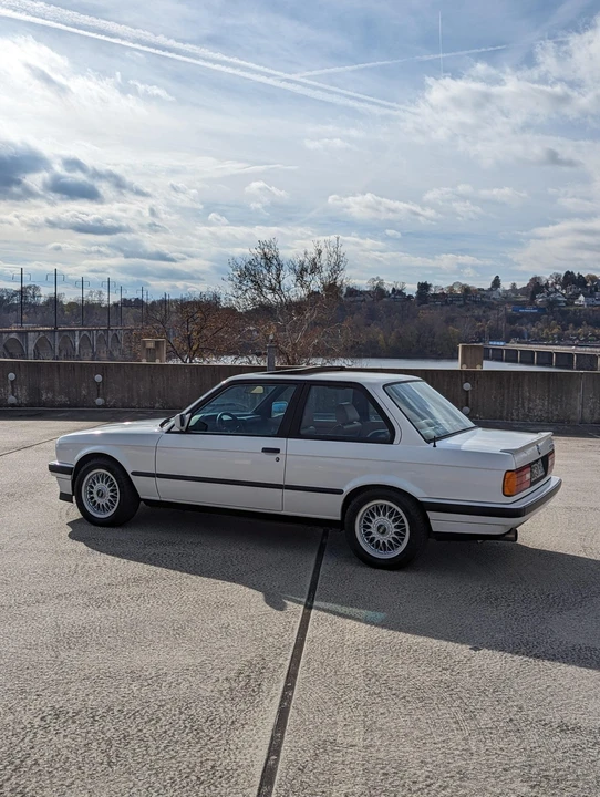 1991 BMW E30 3 Series - Image 19 of 31