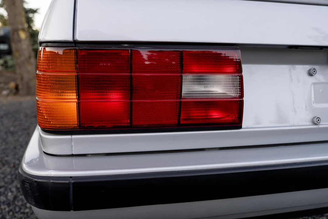 1991 BMW E30 3 Series - Image 26 of 31